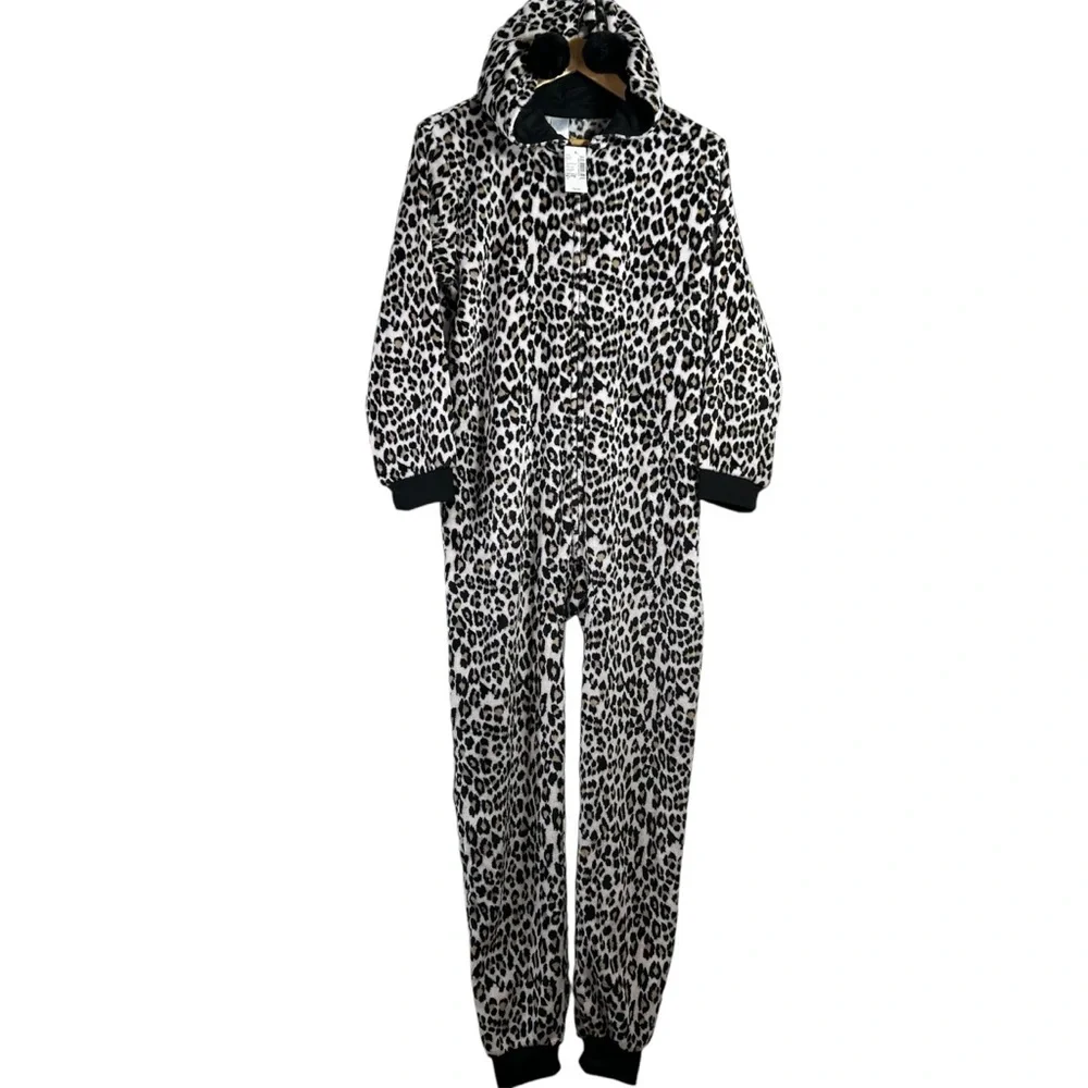 NWT Children’s Place Leopard One Piece Pajamas Size XL (14)